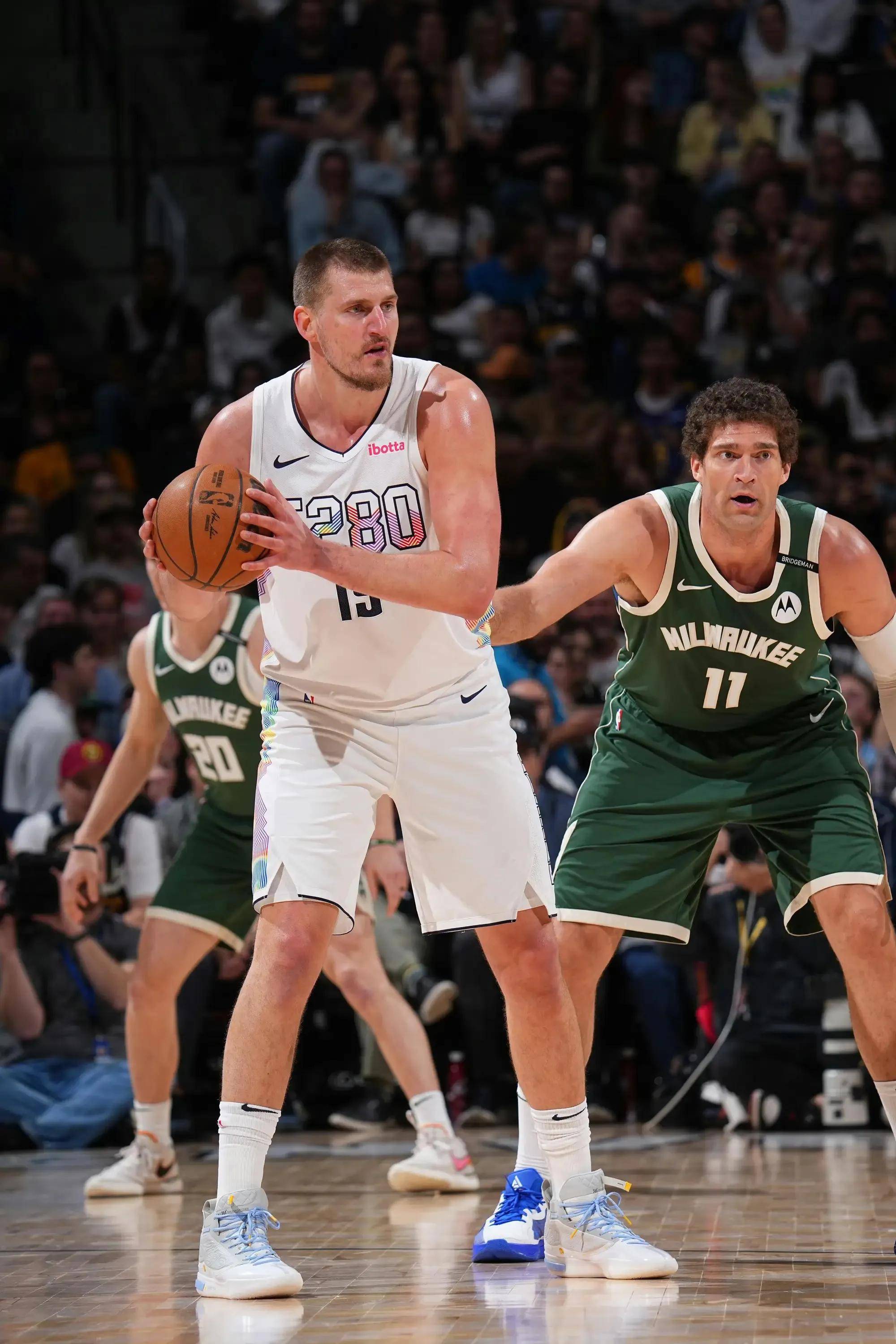 次大聚会 次大聚会