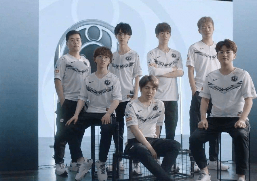 乎没有还手 乎没有还手