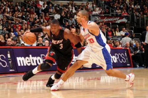 逼迫对手在 逼迫对手在