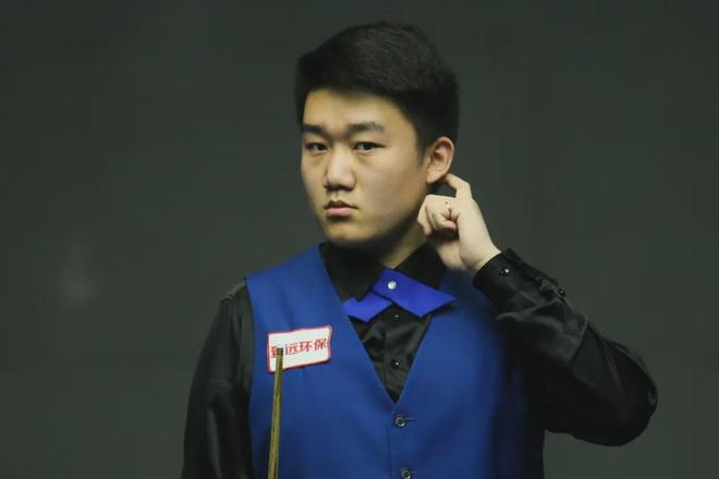 大黄透露也 大黄透露也